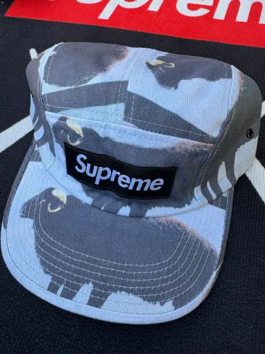 Five panel supreme black sheep