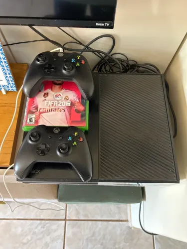 Xbox One Fat 512 GB Usado