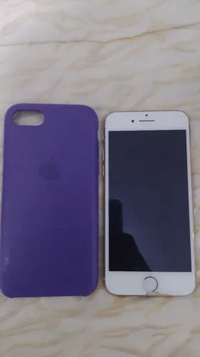 iPhone 8