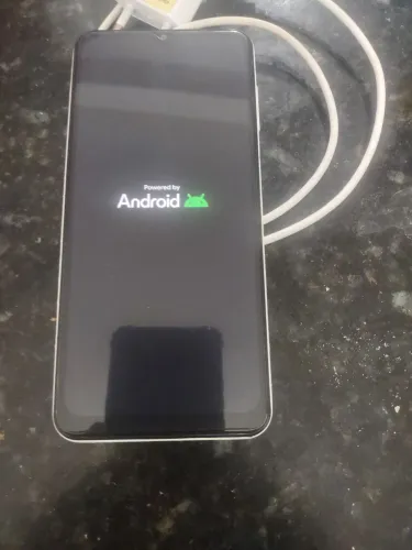 Vendo Samsung a13 excelente nunca concertou nada em perfeito estado quase novo parcelo car