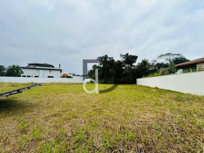 Terreno Exclusivo de 1.462,50 m² no Módulo 12 | Riviera de São Lourenço