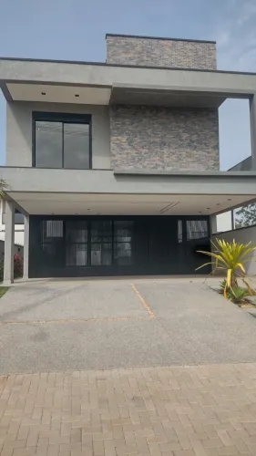 Casa para venda condomínio Mosaico Essence em Cezar de Souza Mogi das Cruzes -Sp.