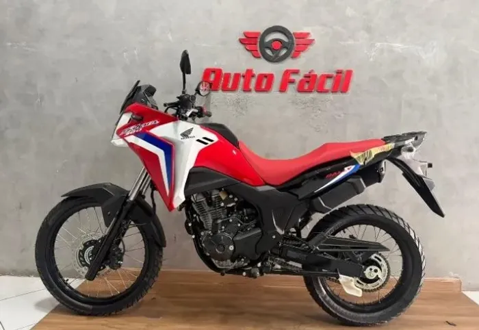 Honda XRE 300 Rally Flex 2026