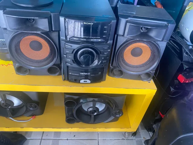 Vendo só. Sony completo