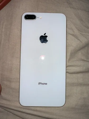 iPhone 8 Plus
