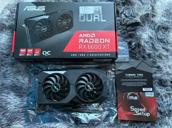 Placa de video RX 6600XT 8gb Asus