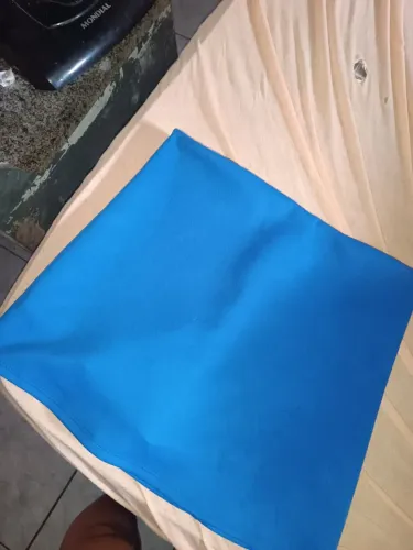 Vendo short saia tamanho G, usado somente uma vez, em perfeito estado.