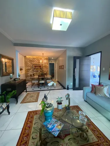 Vendo Casa no Condomínio Jaqueiras II - Cohama
