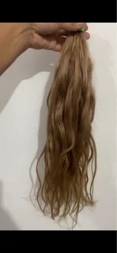 Vendo cabelo 60 centímetros.