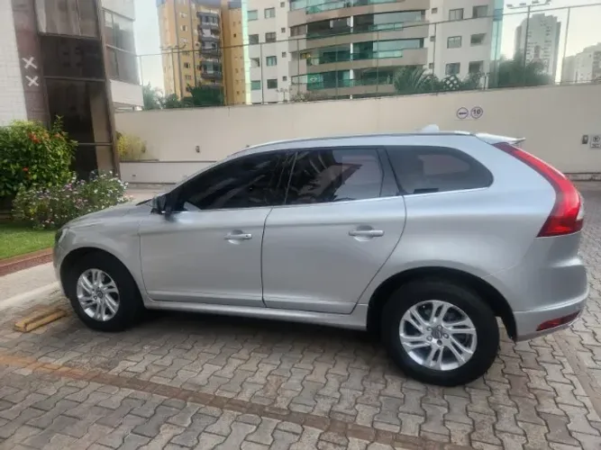 Volvo XC 60 T-5 Kinetic 2.0 245cv FWD 5P 2016