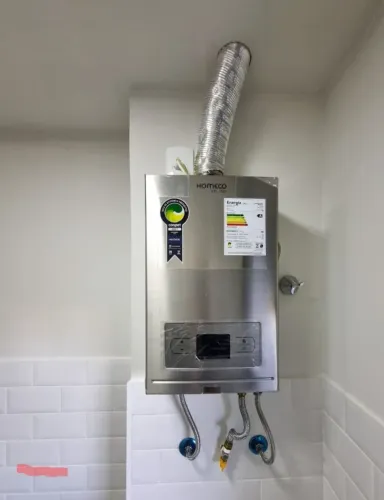 Vendo aquecedor instantâneo de água a gás 