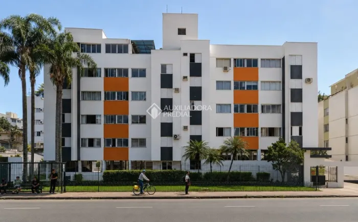 Apartamento 1 dormitório com vaga próximo da UFSC, Carvoeira- Florianópolis/SC