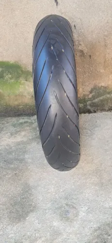 Vende-se um pneu Dunlop Sport Maxx original 