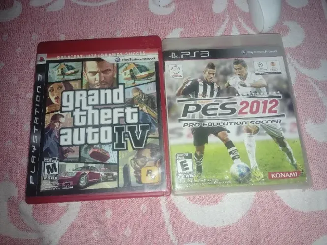 jogo GTA 4 e Pes 2012 original para ps3 em mídia física