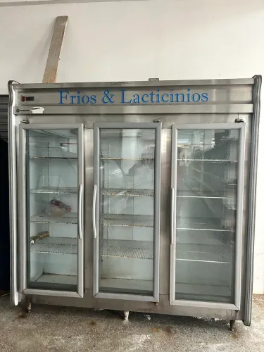 Refrigerador de frios e laticínios