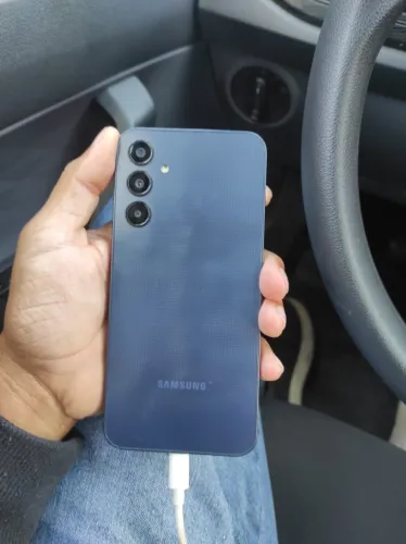 Vendo Samsung Galaxy A25 5G 256GB Bateria 5000mAh