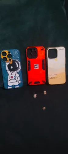 Vendo capinha para iPhone 13 Pro 50 reais cada uma