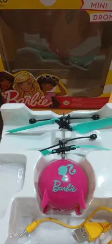 Bola voadora da Barbie