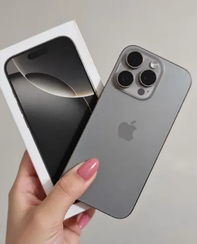 IPHONE 16 PRO CHIP FÍSICO TITANIUM