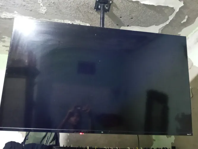 Vendo tv de 55 polegadas da Roku