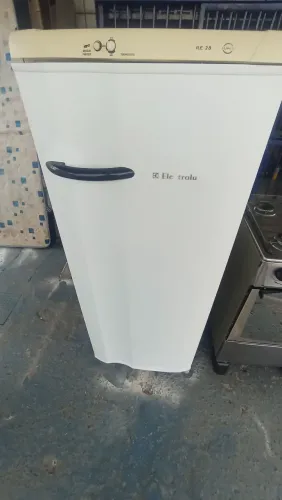 Geladeira Eletrolux Degelo seco