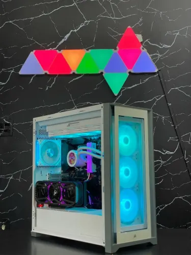PC GAMER RYZEN 7 5700X3D/ 32GB RAM/ RTX 3070TI 8GB