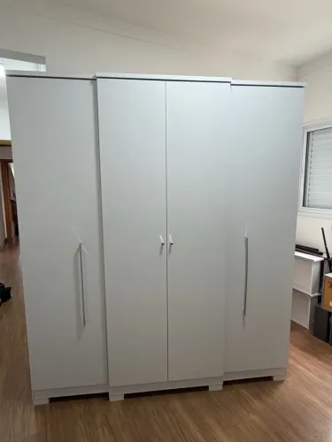 Guarda roupa