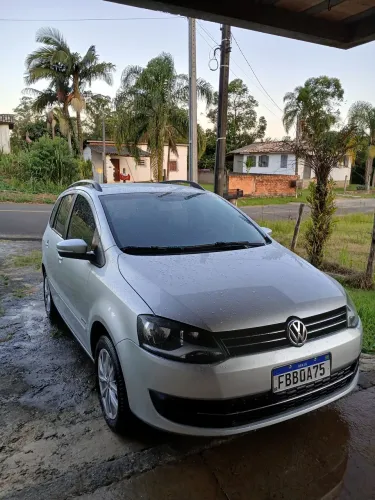 Volkswagen Spacefox 1.6/ 1.6 Trend Total Flex 8V 5P 2013