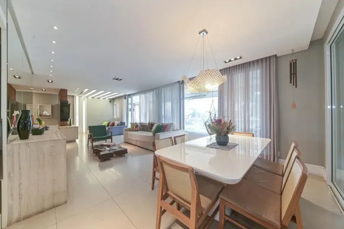 Apartamento à Venda - Campo Belo, 3 Quartos, 243 m2