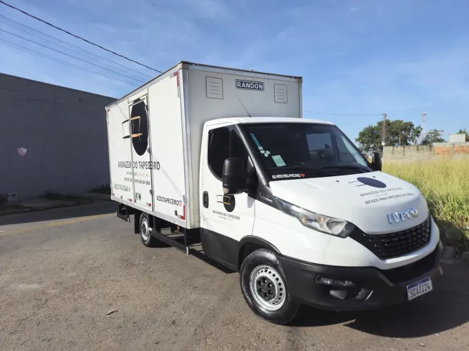 Iveco Daily Furgão 30-130 2.3 10,8m³(die)(e5) 2022