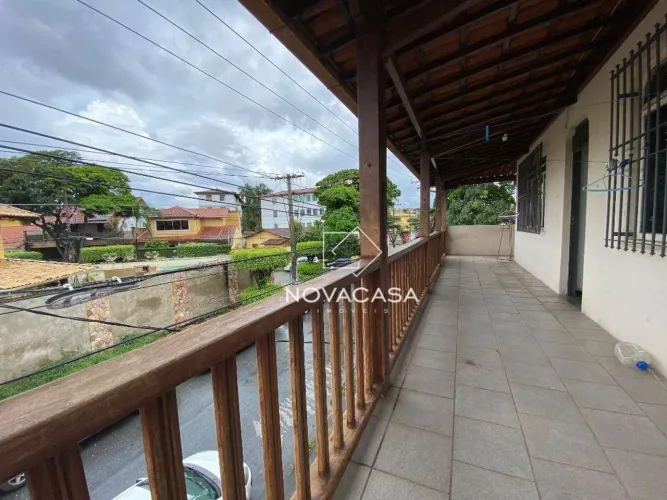 Casa com 4 dormitórios à venda, 324 m² por R$ 2.500.000,00 - Planalto - Belo Horizonte/MG