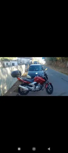 Vendo Fazer 250. 