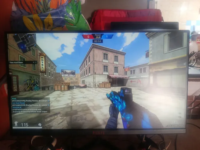 Vende se monitor gamer