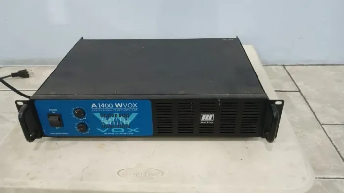 Amplificador Profissional
