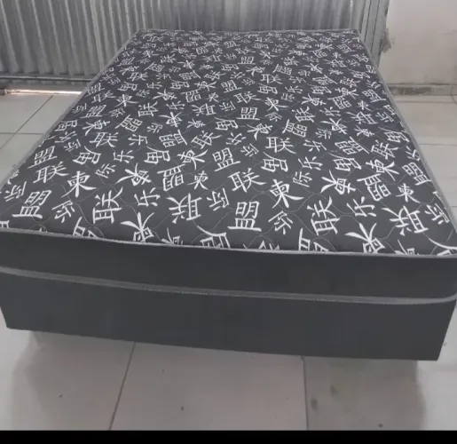 Vende-se cama de mola casal