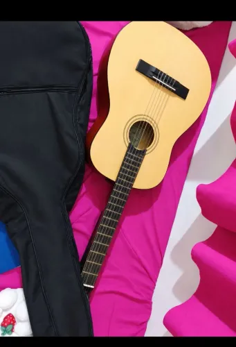 Vendo violão acústico kashima 