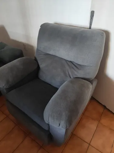 Vendo poltrona reclinável