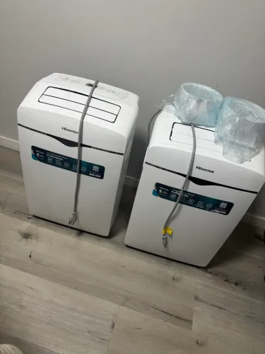 Dois Ar condicionado portátil Hisense