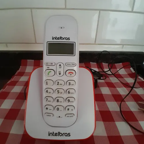 Telefone intelbras sem fio. Lindo.