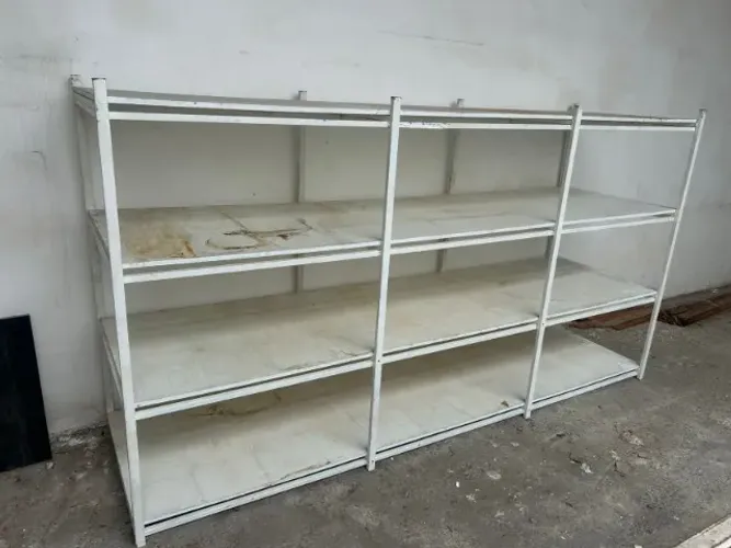 Expositor 2,75 x 0,80 x 1,50
