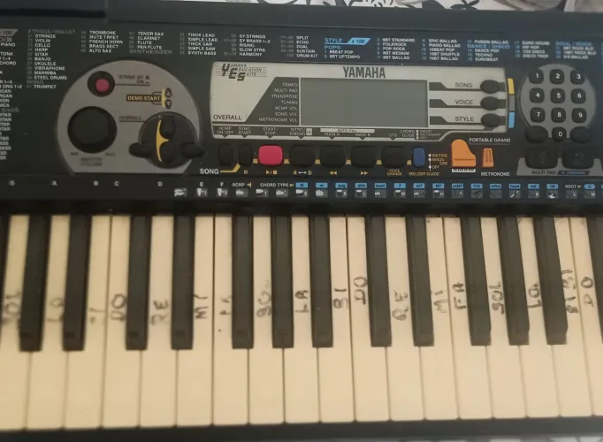 Teclado Yamaha