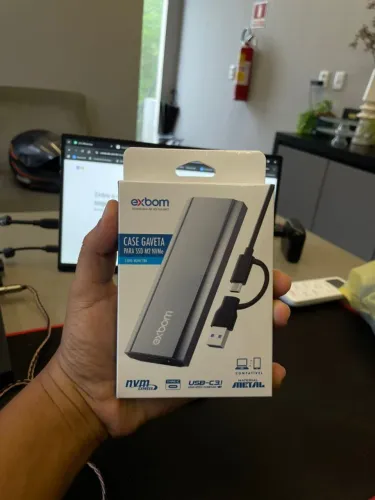Case NVMe Exbom USB-C - Excelente