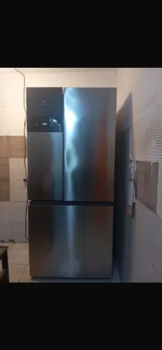 Vendo Geladeira de 3 Portas