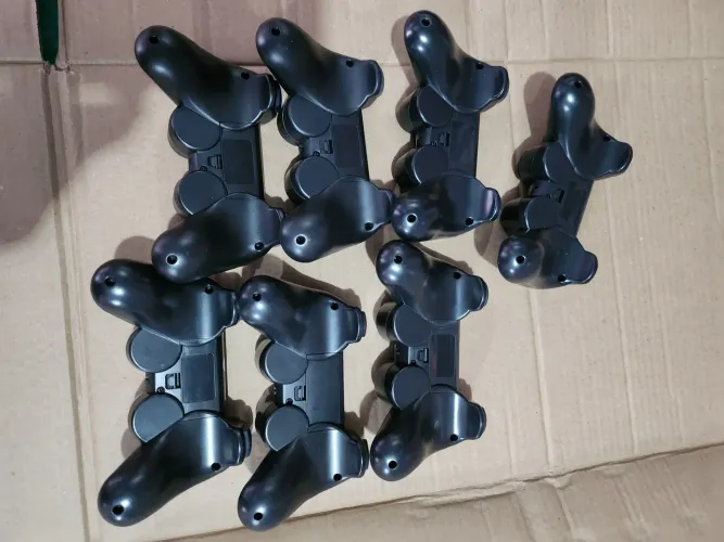 7controle sem fio pra pley,pra retirar peças