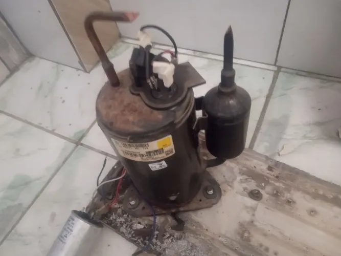 Compressor 12 BTUs gás R22 