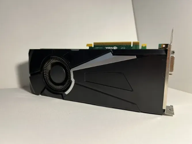 GTX 1070 BLOWER 8GB 256BITS DELL