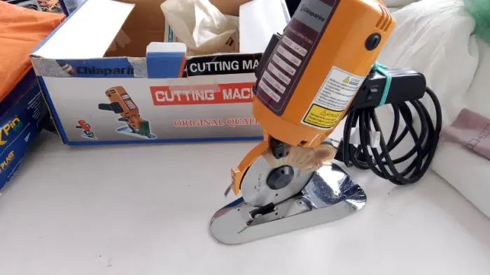 Máquina de corte para tecido
