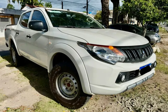 Mitsubishi L200 Triton Sport GL 2.4 Diesel 2023