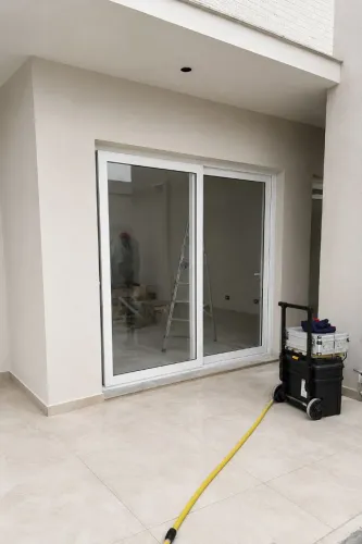 Janela De PVC 2 Folhas Nova Sem Detalhes 