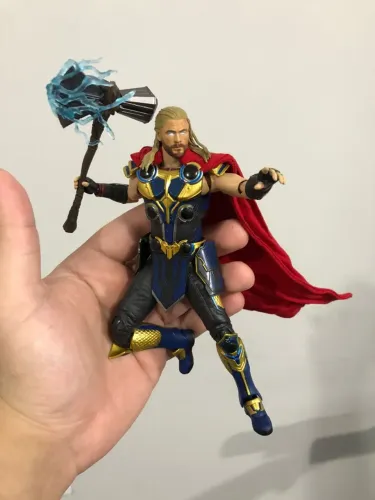 Thor Love and Thunder - SH Figuarts - Bandai